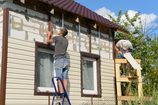 Cost of Handyman Siding Repair in Franklin