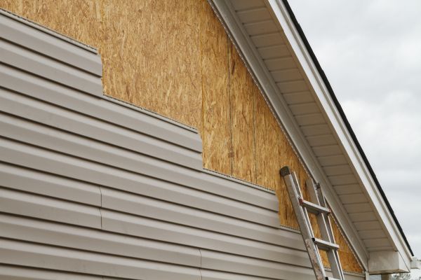Loose Siding Replacement in Franklin