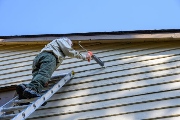 Cost of Vinyl Siding Caulk Repair in Franklin