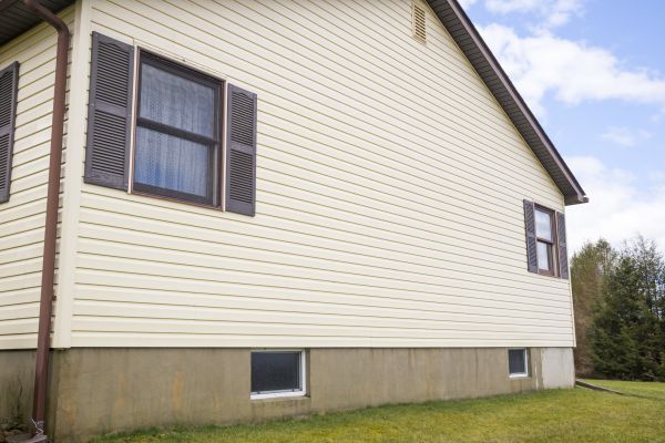 Dutch Lap Siding Repair in Franklin