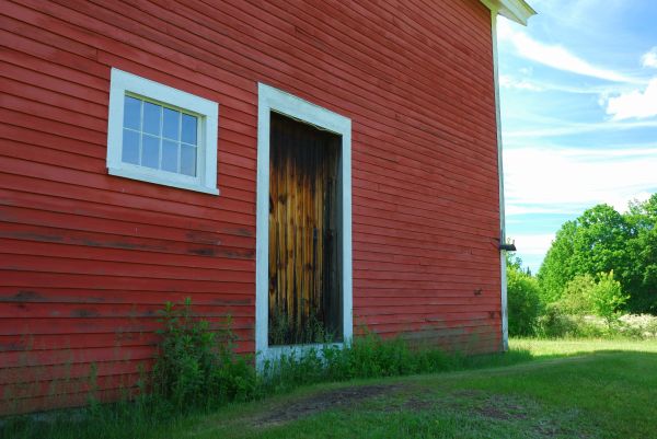 Wood Barn Siding Installation in Franklin