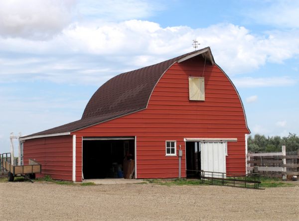 Metal Barn Siding Installation in Franklin