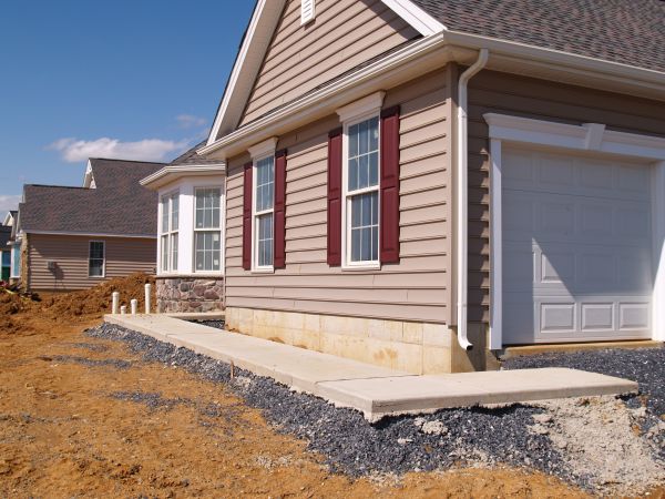 Cement Siding Repair in Franklin