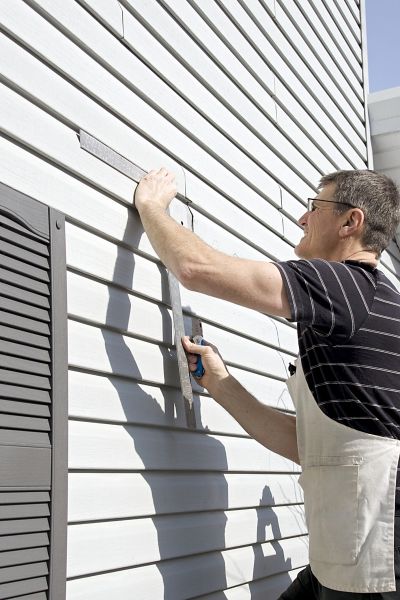 Cost of Vinyl Siding Service in Franklin