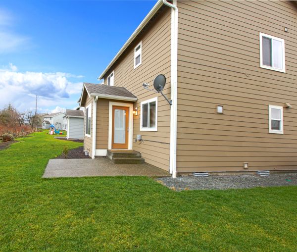 Clapboard Siding Repair in Franklin
